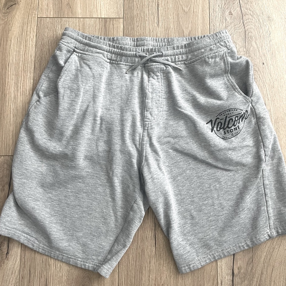 Vintage volcom sweat-shorts